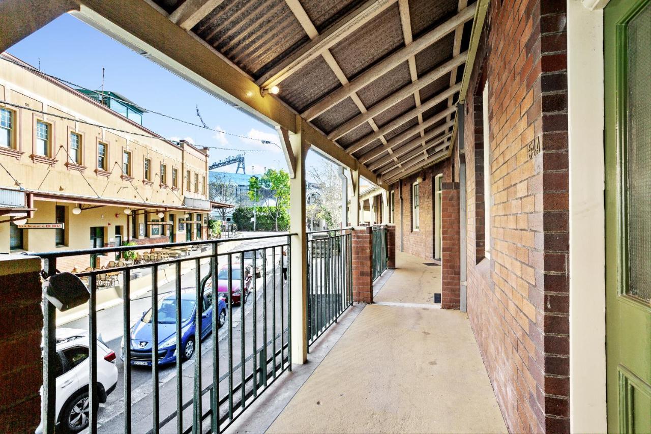 Discover The Rocks - Historical Terrace House Sídney Exterior foto